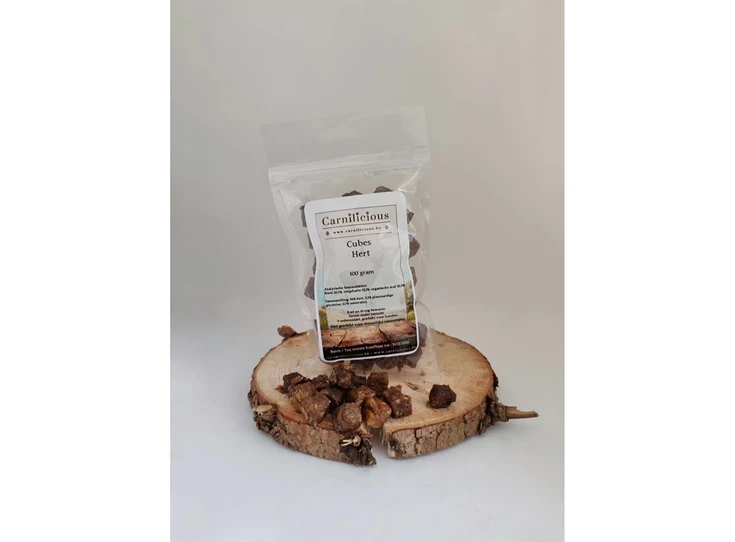 Carnilicious Cubes Hert 100 gram.jpg
